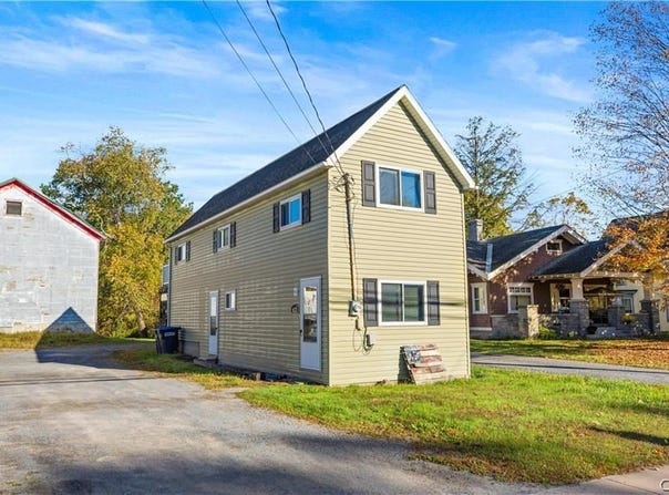 6821 Mcalpine Street, Lyons Falls, NY 13368