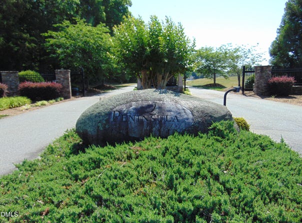 Waterstone Lane, Henderson, NC 27537