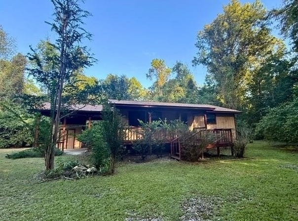 194 Hollywood Way, Crawfordville, FL 32327
