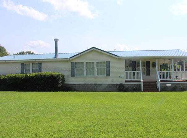 1025 LAMON CHAPEL Loop, Jasper, AL 35503