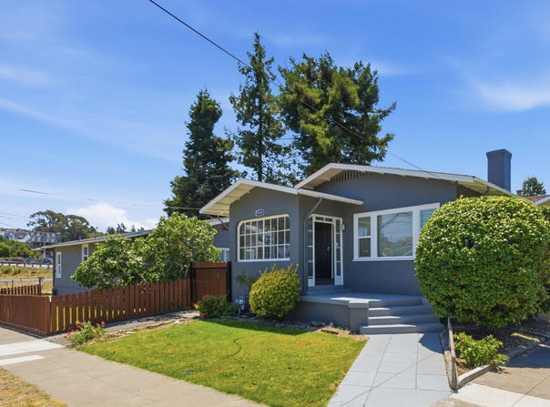 4203 Redding, Oakland, CA 94619