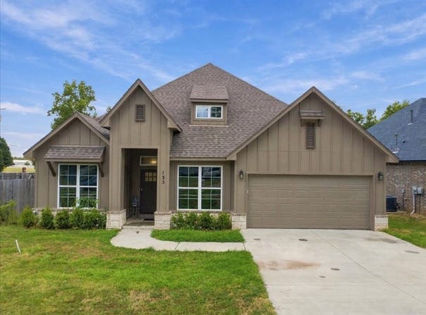 135 E Boston, Broken Arrow, OK 74012