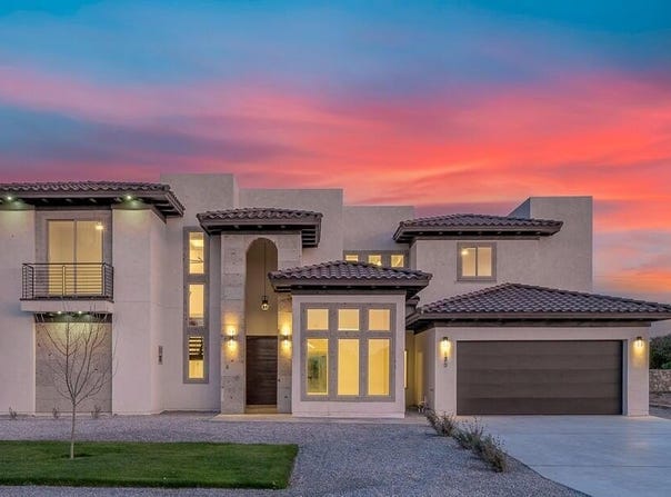 820 W Gate Drive, El Paso, TX 79932