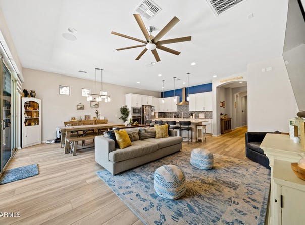 4155 E Jesse Street, Gilbert, AZ 85295