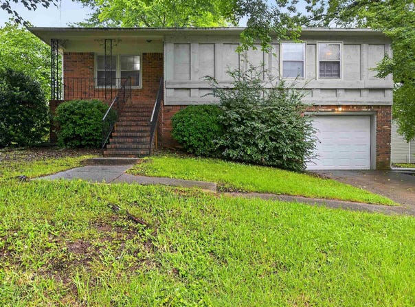 2513 WRIGHT CIRCLE, BIRMINGHAM, AL 35235
