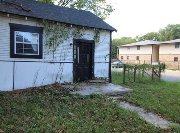 523 W Plum, Durant, OK 74701