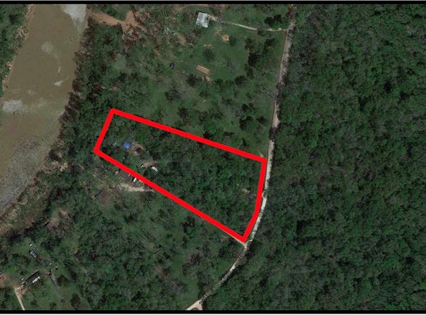 376 River Road, Angleton, TX 77515
