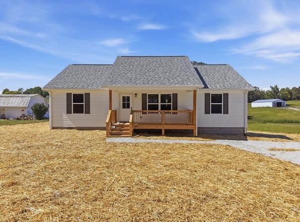 593 Doyle Street, Doyle, TN 38559