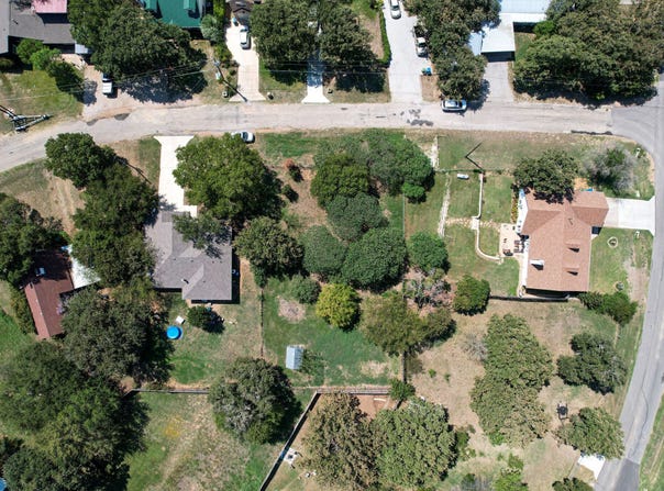 Horseshoe Trail, Oak Point, TX 75068