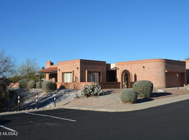 6750 E Via Rosmarino, Tucson, AZ 85750