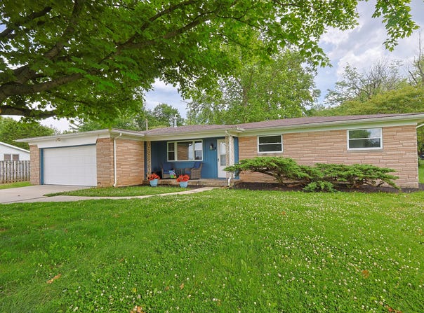 13705 E 200 S, Columbus, IN 47203