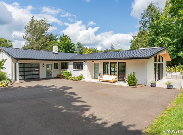 5 Windsor Road, North Haven, CT 06473