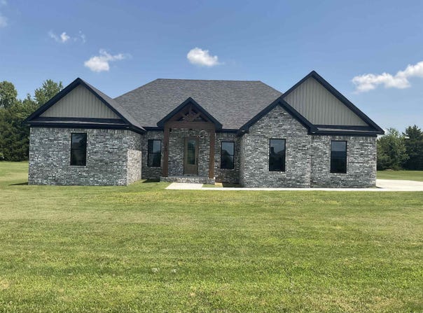 75 Emerald Lane, Greers Ferry, AR 72067