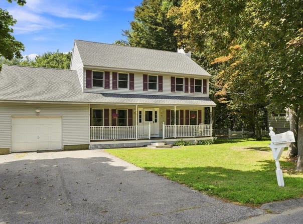 86 Pond, Methuen, MA 01844