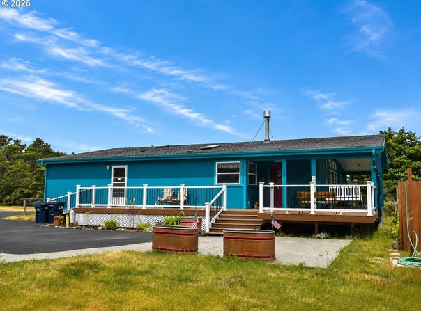 24120 CARPENTERVILLE Rd, GoldBeach, OR 97444