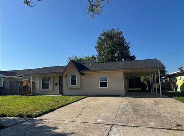 157 DILLARD Drive, Avondale, LA 70094