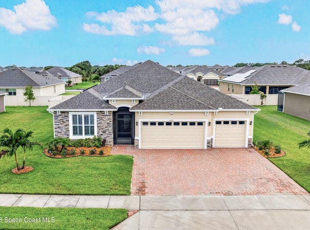 6691 Cameo Drive, Grant, FL 32949