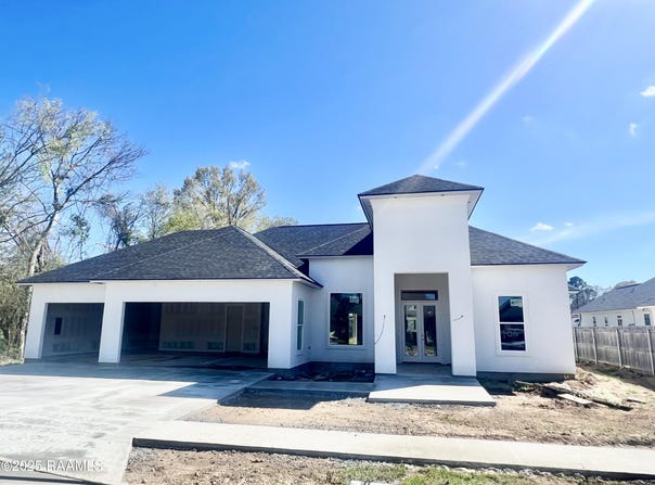 106 Perdu Turn Lane, Youngsville, LA 70592