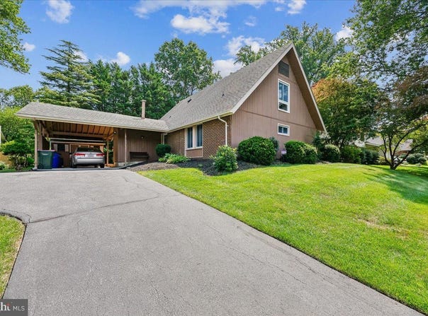 18705 HERITAGE HILLS Drive, BROOKEVILLE, MD 20833