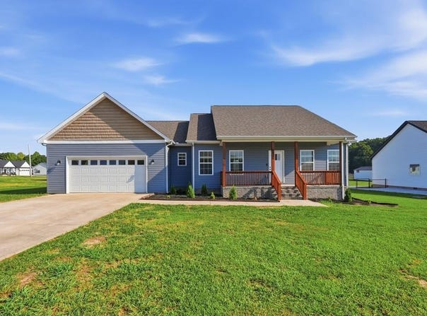 662 Clog Valley, Sparta, TN 38583