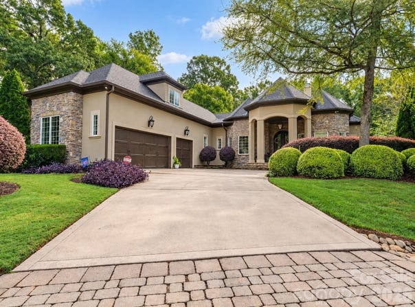 252 Treetops Drive, Stanley, NC 28164