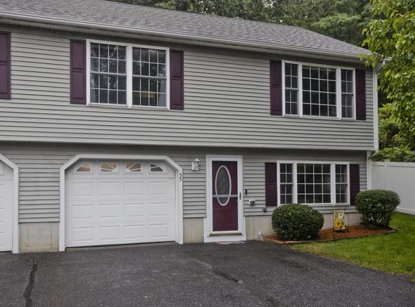55 Pinecrest Drive, Chicopee, MA 01020
