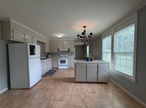342 NE 5TH St, Fayette, AL 35555
