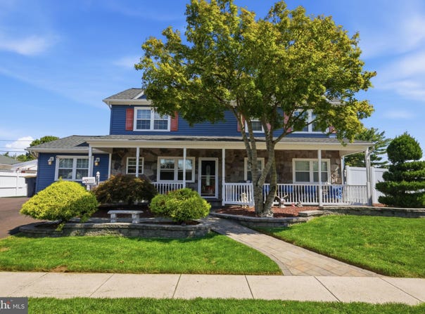 551 STONYBROOK Drive, LEVITTOWN, PA 19055