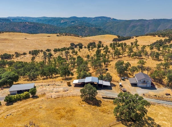15355 Wards Ferry Rd, Sonora, CA 95370