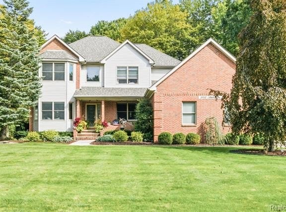 3152 Aberdeen Court, Port Huron Twp, MI 48060