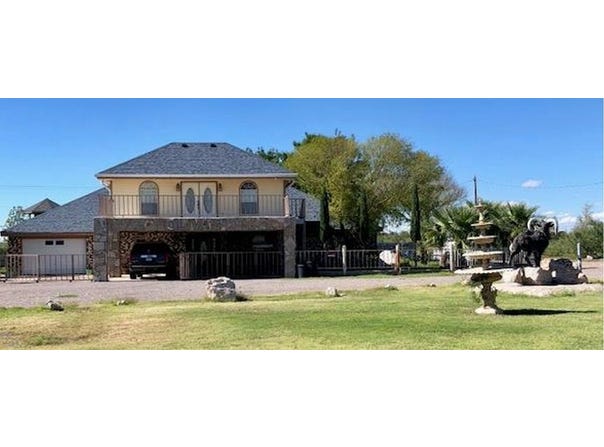 845 E Hwy 302, Kermit, TX 79745