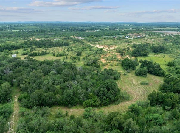 3597 Baker Road, Kingsbury, TX 78638
