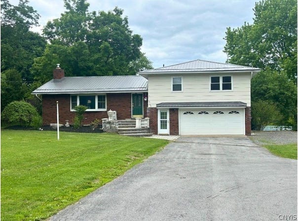 3763 Seneca Tpke, Canastota, NY 13032