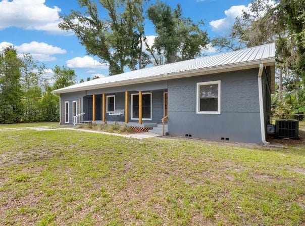 413 E Elm St, Perry, FL 32347
