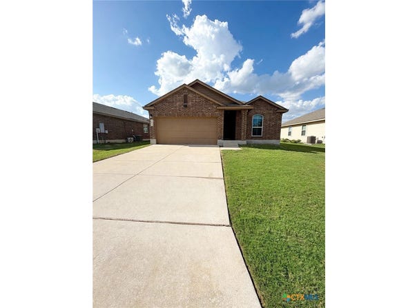 1619 Wedgewood Trail, Lockhart, TX 78644