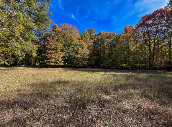 2330 N Peterson Road, Ludington, MI 49431