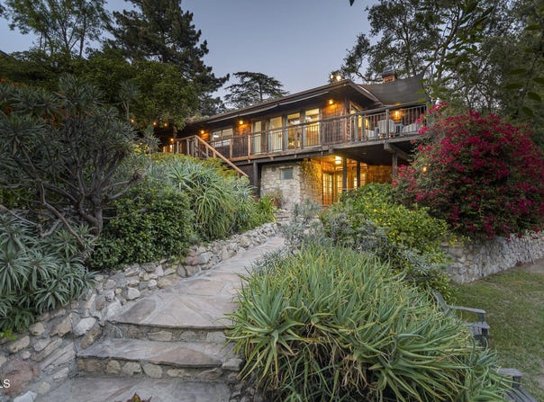 5725 Canyonside Road, La Crescenta, CA 91214