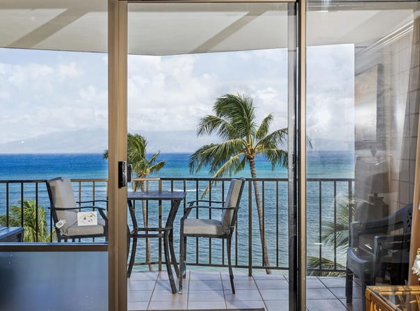 4327 Lower Honoapiilani Rd, Lahaina, HI 96761