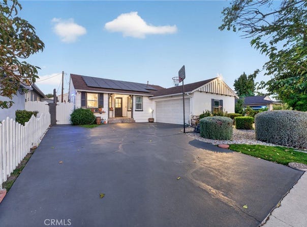 7350 Donna, Reseda, CA 91335