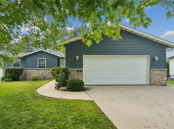507 C Avenue, Atkins, IA 52206