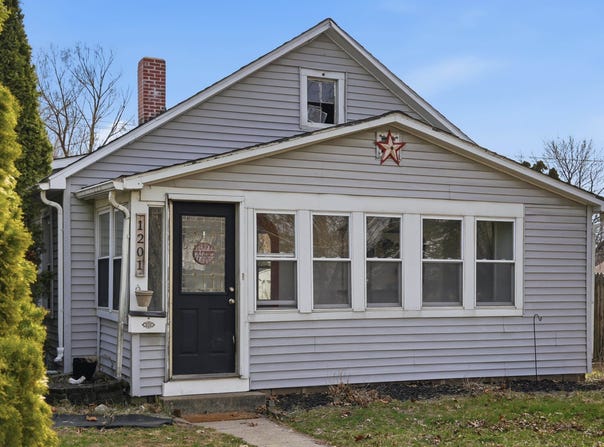 1201 14th, ROCK FALLS, IL 61071