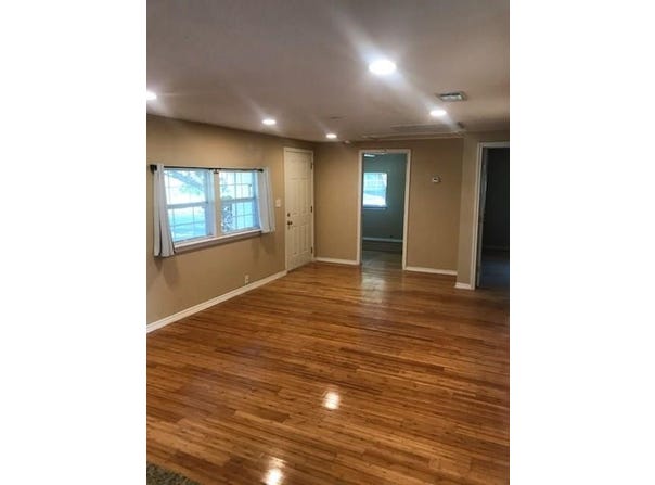 1604 Wilson St, Bastrop, TX 78602
