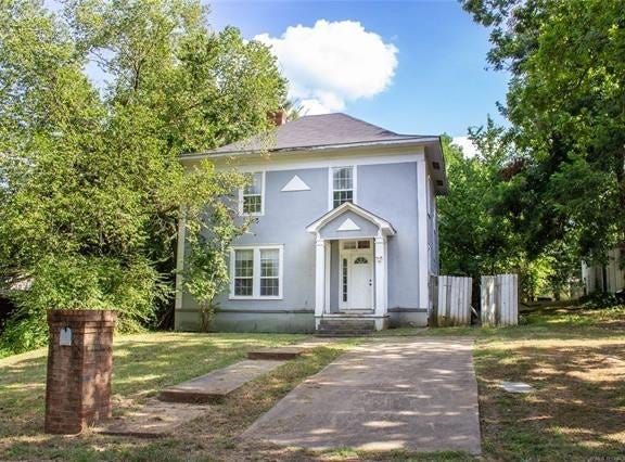 404 E Laurel Street, Hugo, OK 74743