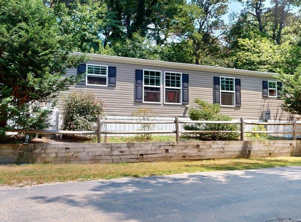 210 West Road, Wellfleet, MA 02667