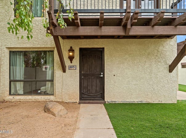 8805 S 48TH Street, Phoenix, AZ 85044