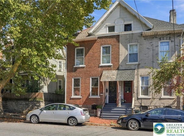 810 High Street, Bethlehem City, PA 18018