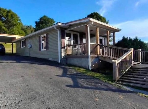 103 Clearview, Honaker, VA 24260
