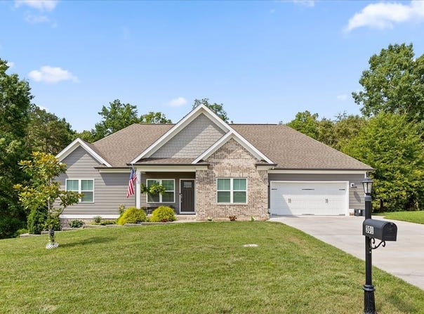 301 Sentry Oaks, CHICKAMAUGA, GA 30707