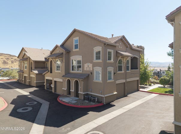 9050 Double R Boulevard, Reno, NV 89521