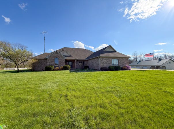 3861 E 300 N, Crawfordsville, IN 47933
